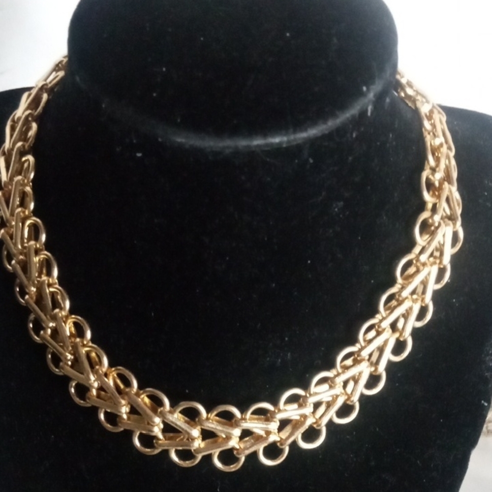 Vintage Woven  Gold Chocker